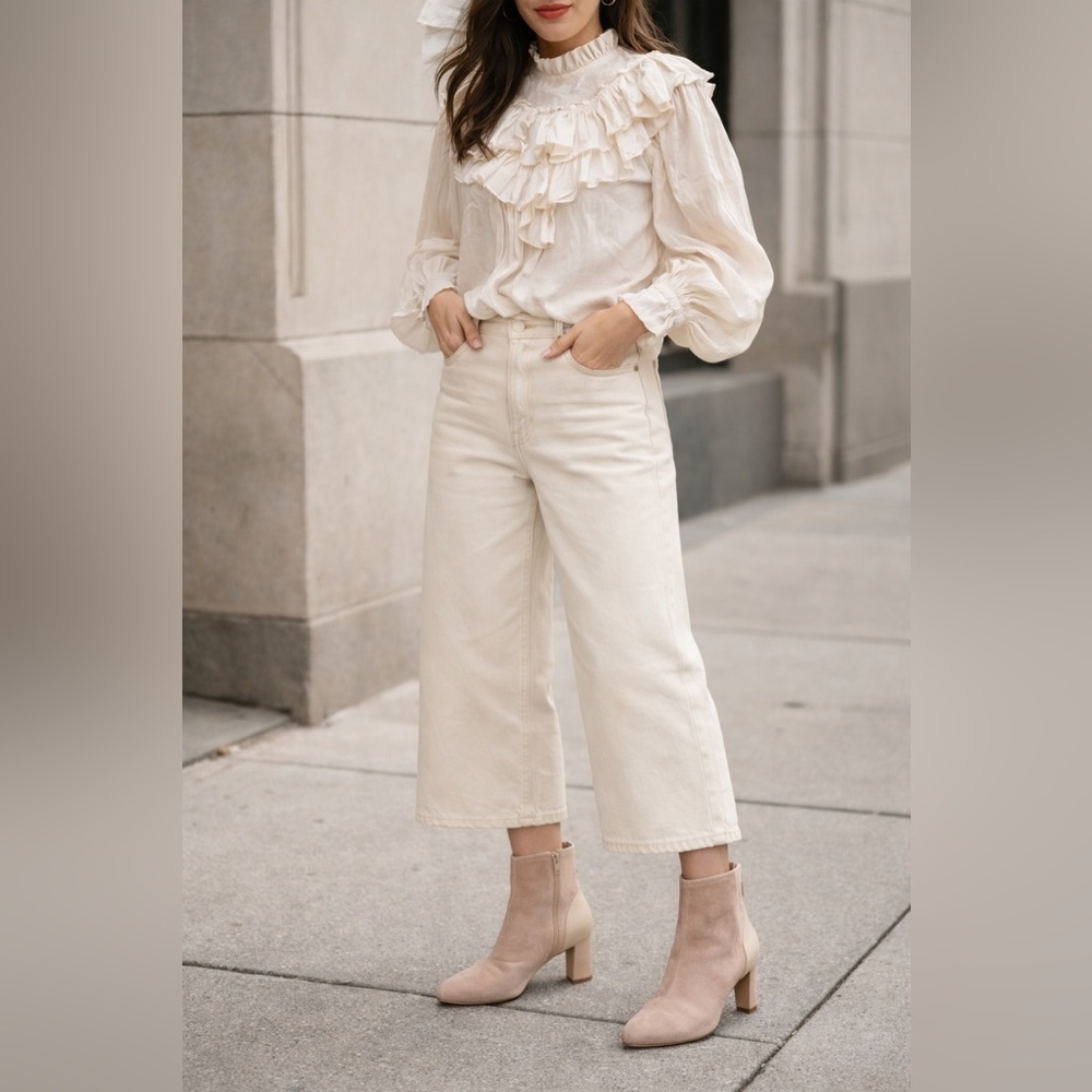 Elegant Beige Heeled Suede Boots